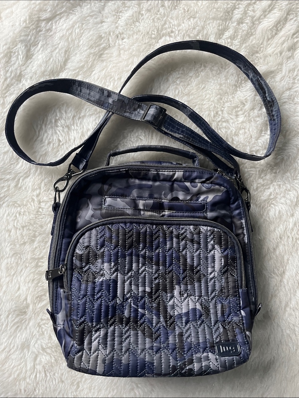 lug Ranger Quilted Camouflage Crossbody Bag - Navy & Gray